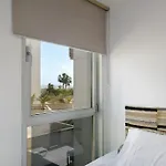 Martinez Duplex شقة
